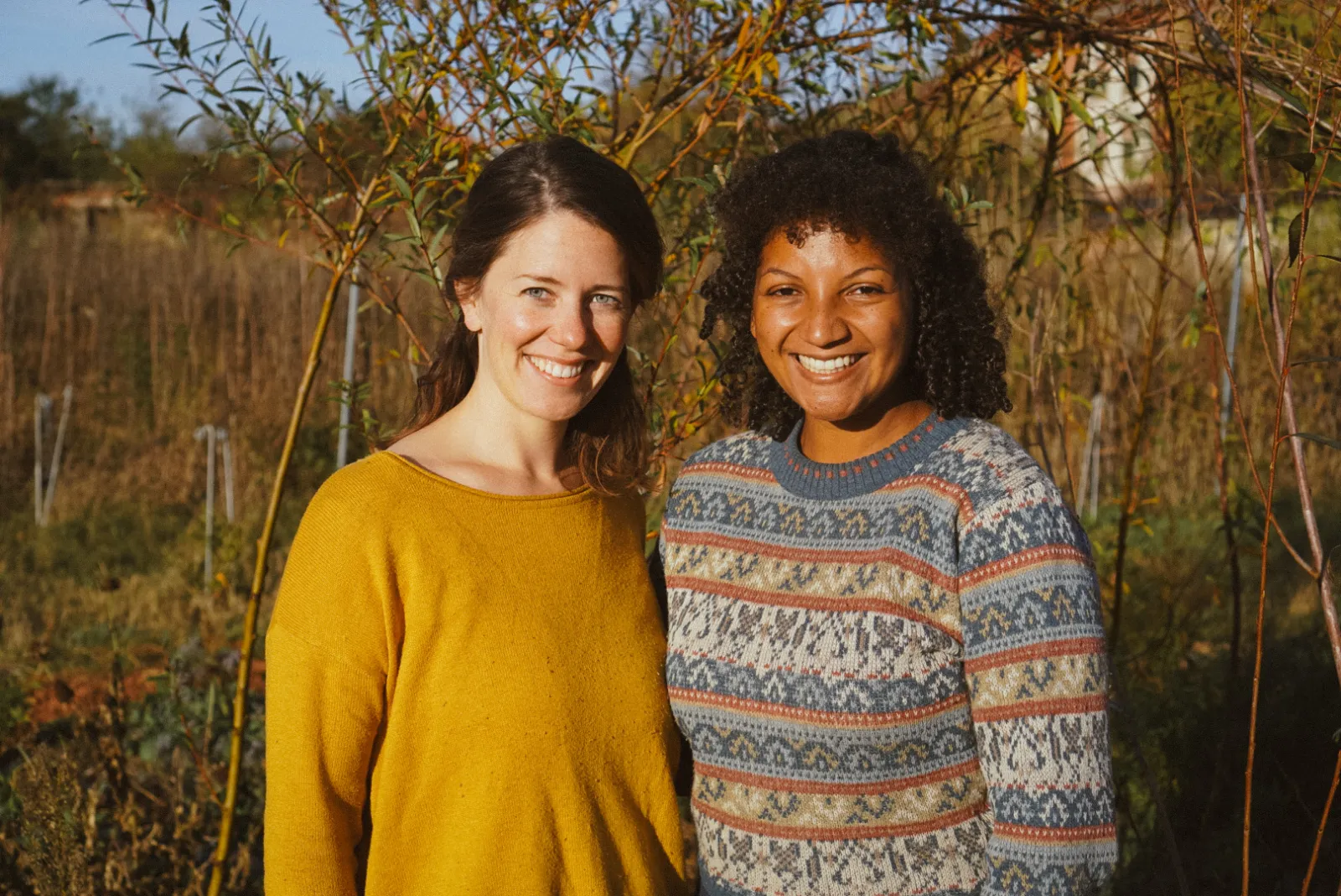 TFA Alumnae Marina Löbl (links) und Carol Ann Thielsen (rechts)